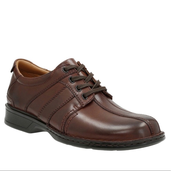 clarks touareg vibe brown